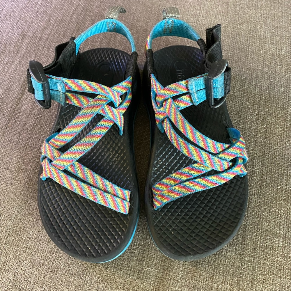 Toddler girls Chaco sandals rainbow